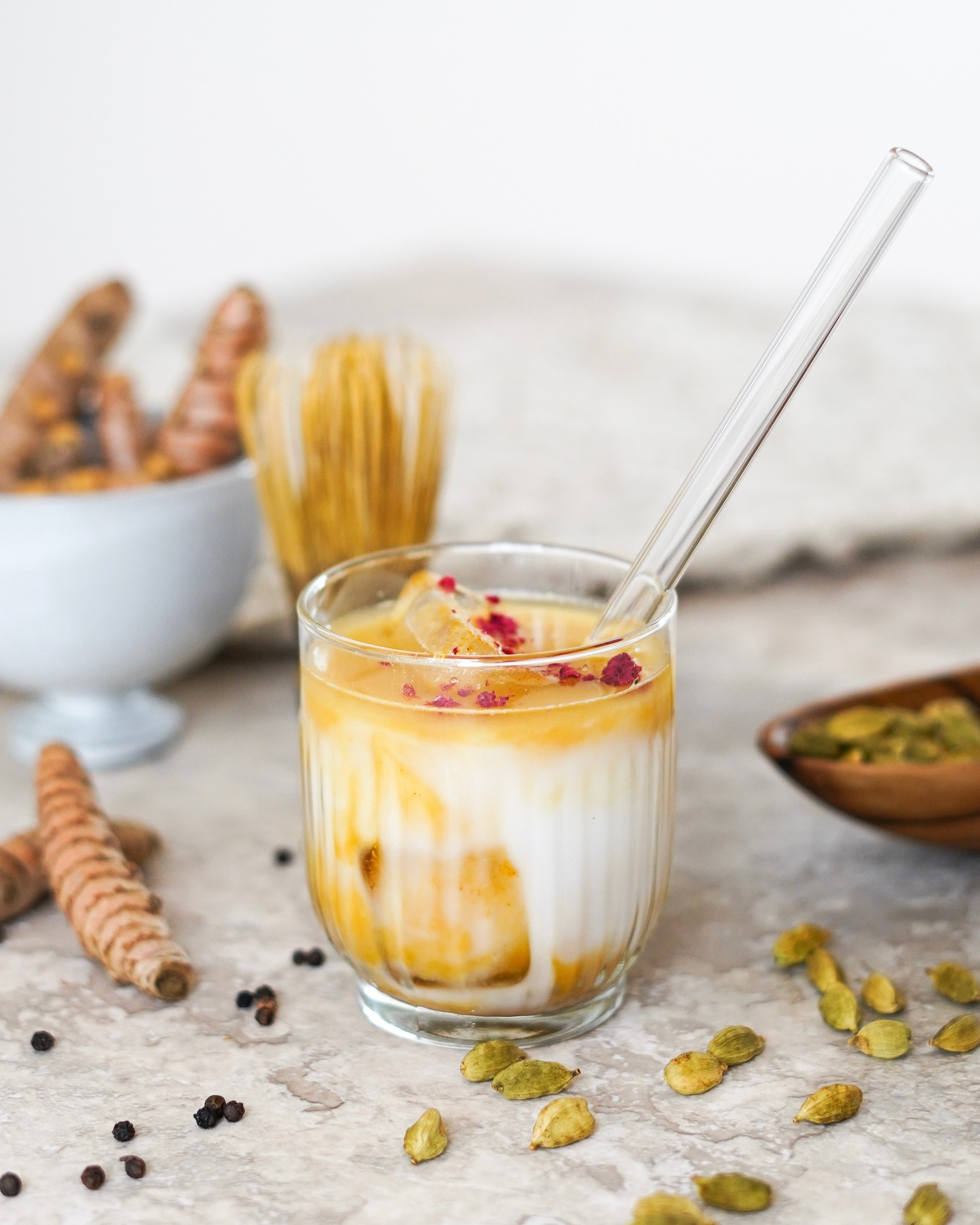 GOLDEN MUSHROOM CHAI - Adaptogenní Kurkumové Latté